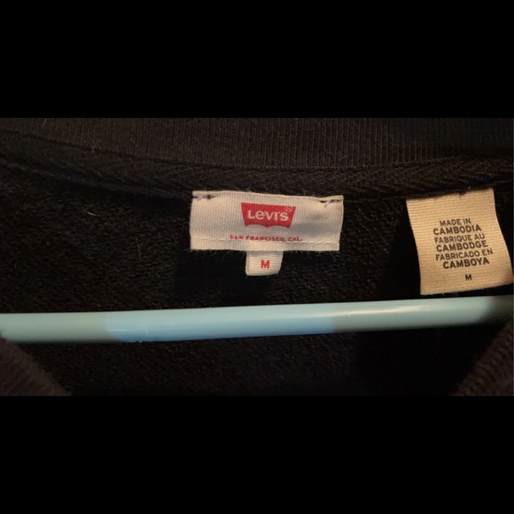 Women’s Levi pullover - Picture 3 of 3